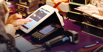 POS정보 기반 가맹점 매출 예측 모형 구축